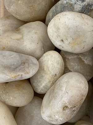 20mm - 40mm Polished Off White Pebbles
